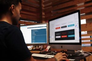 Developer reviewing a dashboard to spot plugin bloat before Q4